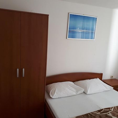 Guest House & Restaurant Adriatic Klek Exterior foto