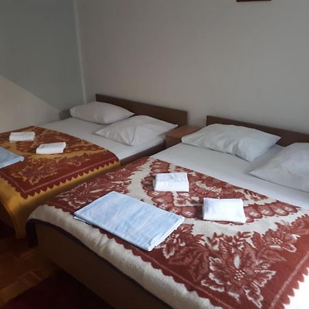 Guest House & Restaurant Adriatic Klek Exterior foto